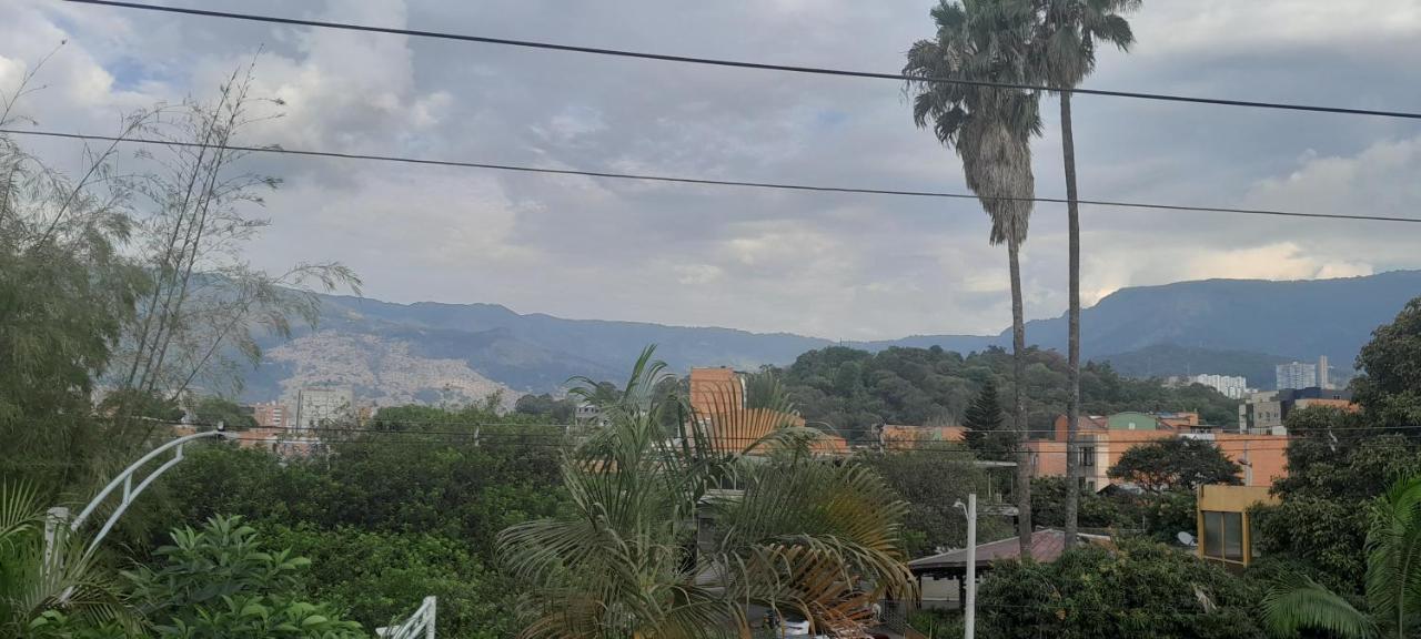 Alcobas Con Desayuno Incluido Bano Compartido Apartamento Medellín Exterior foto